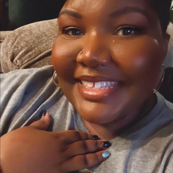 Meet your Posher, Chyna - Picture 1 of 1